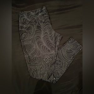 Black N White Pattern Workout Leggings XL
